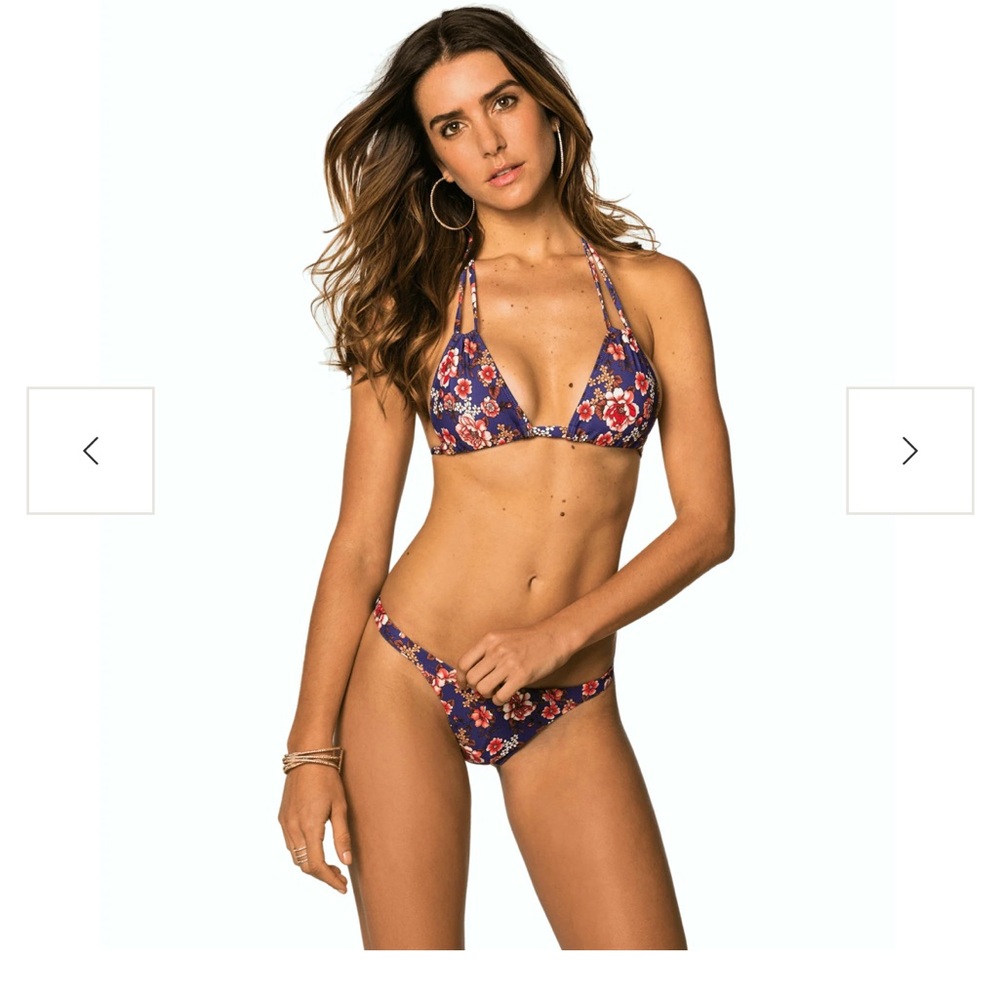 Soah Zyke Gypsy Bikini Top - New with Tags